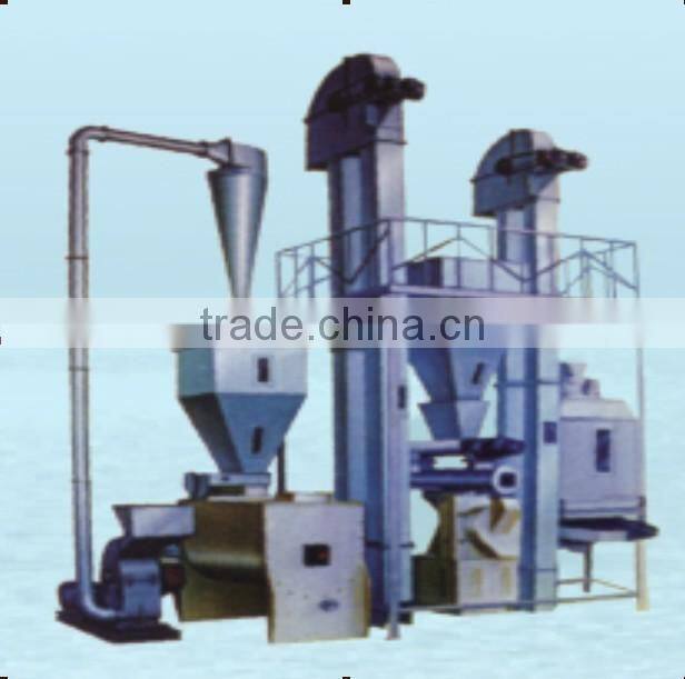 Chicken feed pellet making machine