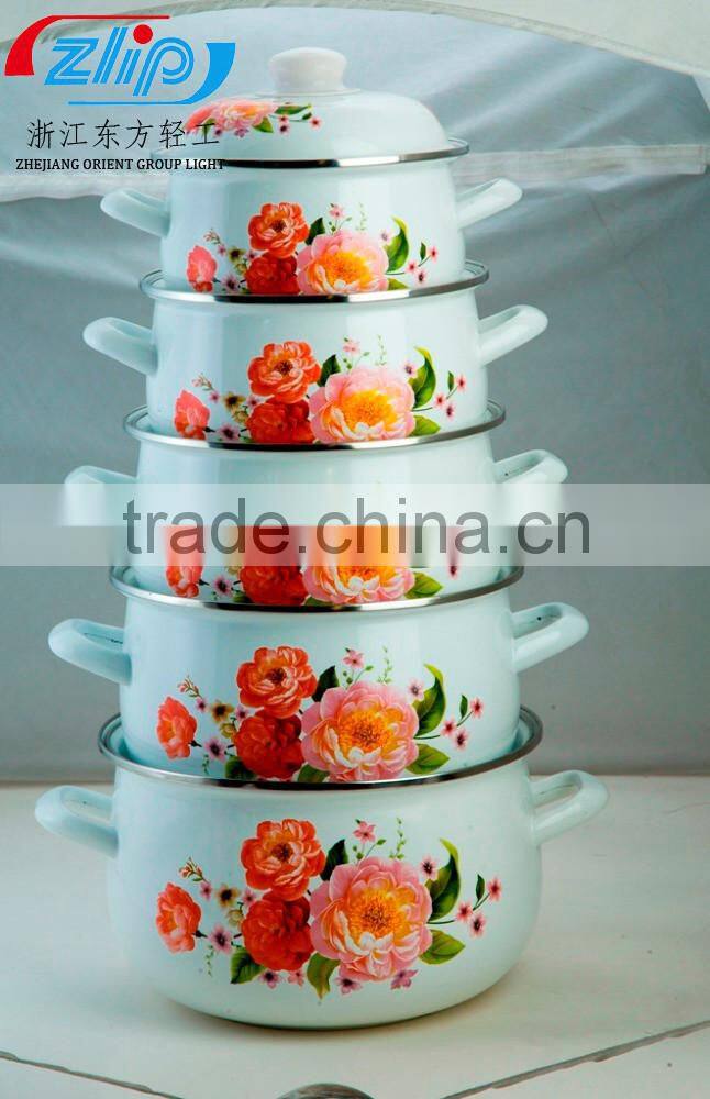 ENAMEL CASSEROLE 18-26CM