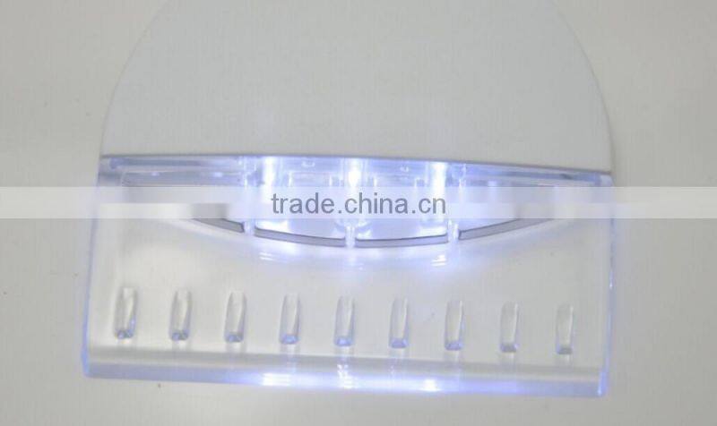 New LED ice craper plastic ice craper with light