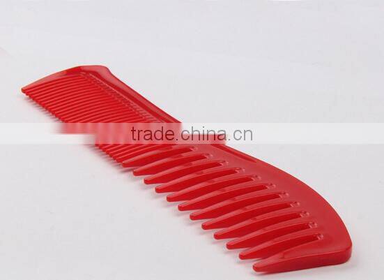 Plastic Combs in different colours