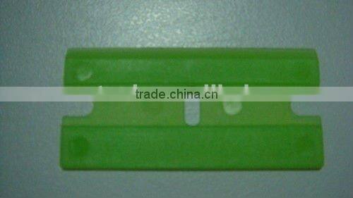 plastic razor blades