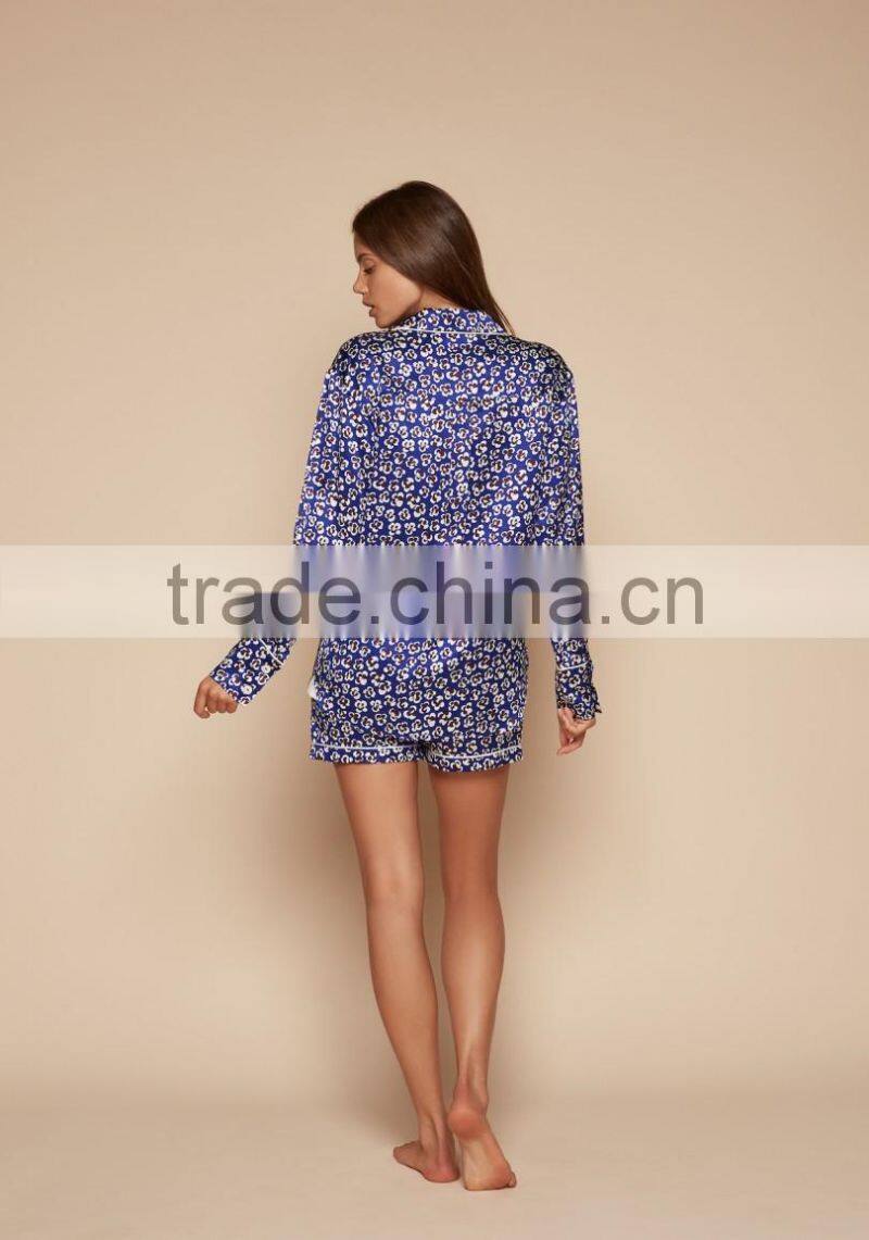 Customized New Look Pyjamas Set Pattern Printing Silk Pajamas Women Sleepwear Long Sleeve Piping Pocket With Short Pants