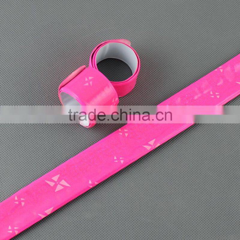 Wholesale reflective adjustable safety slap band