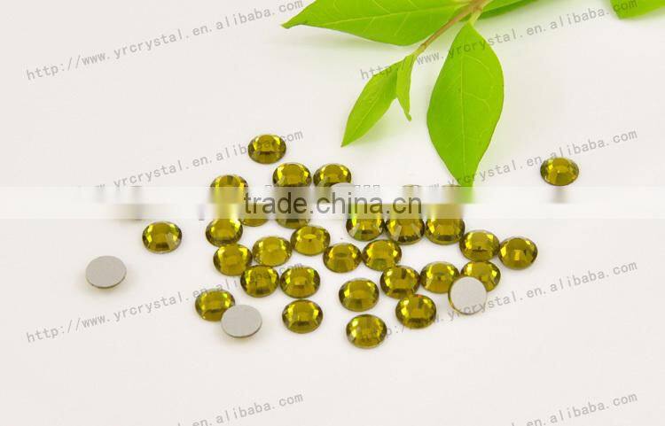Round shape olivine color silver base crystal rhinestones flat back strass