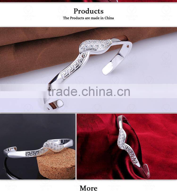 Attractive Micro Pave Setting Gemstone Unique Bangles Designs