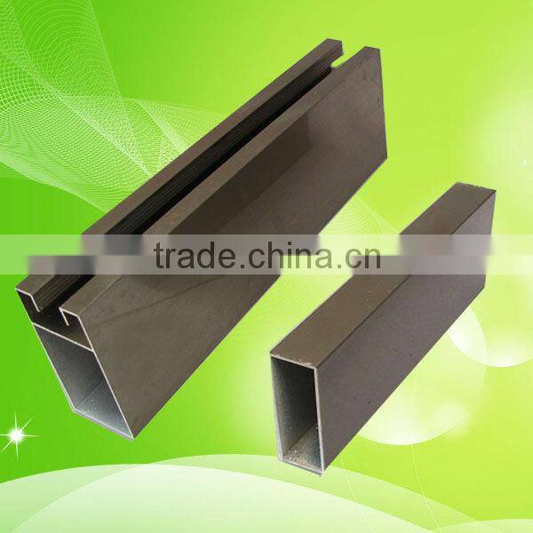 Aluminum and Glass Bathroom Accessory