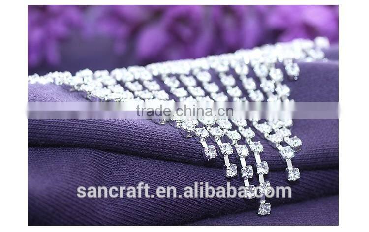 beautiful customized crystal silver bridal jewelry set