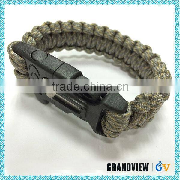 Guaranteed quality unique paracord bracelet with buckle