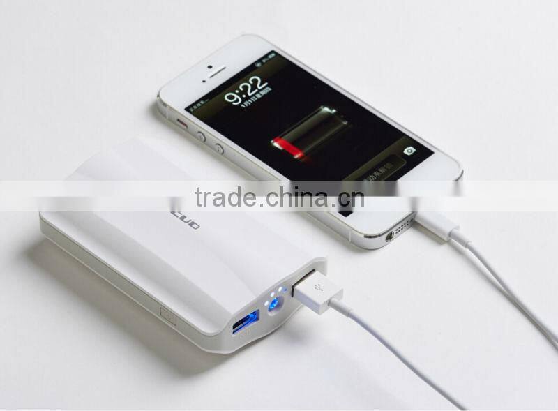 SCUD portable charger power bank 6600 mAh with Lithium polymer cell