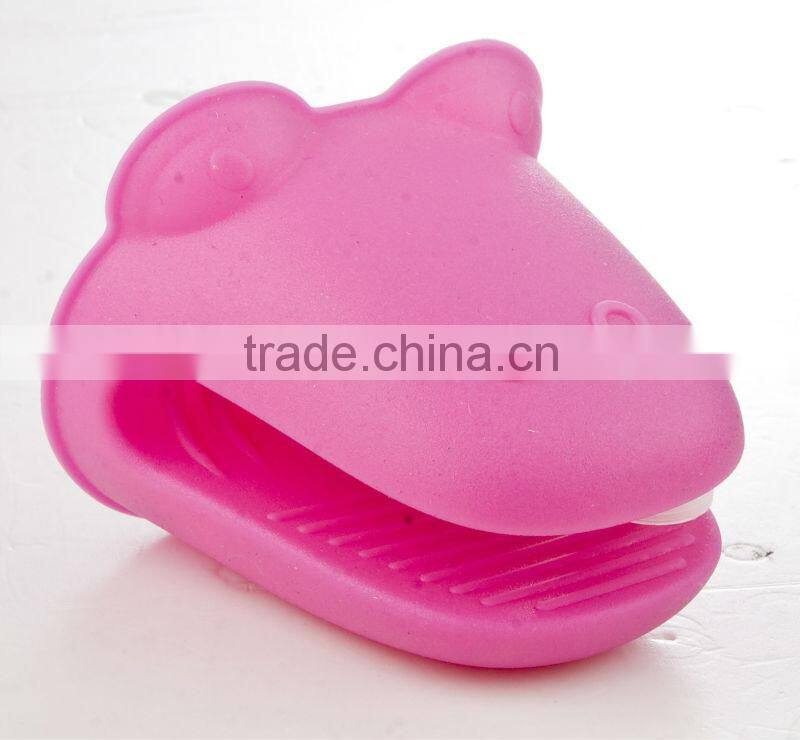 silicone oven grip