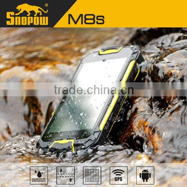snopow M8 IP68 waterproof quad core walkie talkie 5km android 4.4 NFC wireless charger 4.5 inches rugged waterproof cell phone