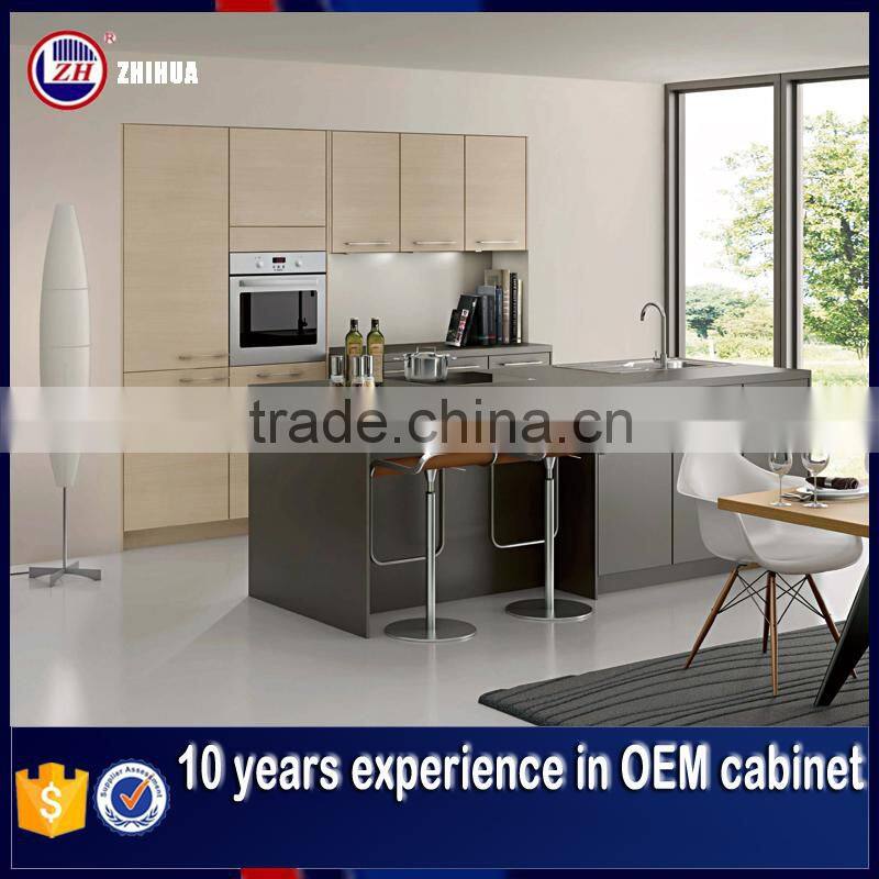 Guangzhou Zhihua lacquer painted light color kitchen cabinet