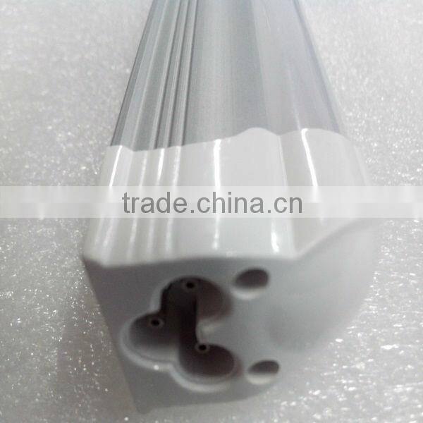 2014 best price smd 2835/3014 t5 led fluorescent tube 10w 2ft