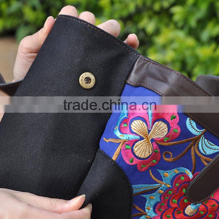 Beautiful ladies handbag China manufacturers wholesale canvas ladies' handbag at low price