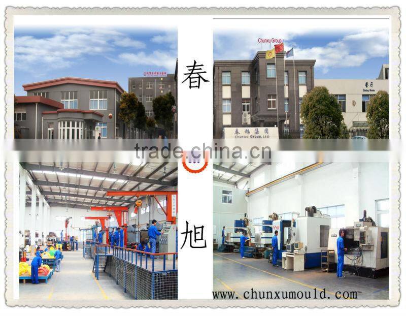 Polyethylene pallet made by rotational molding