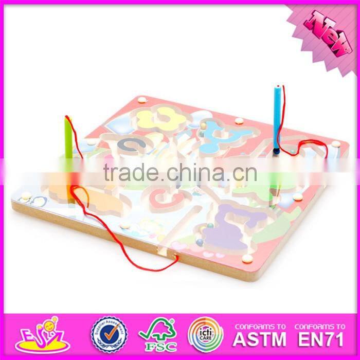 2017 New products develop intelligence children toy wooden magnetic maze W11H018