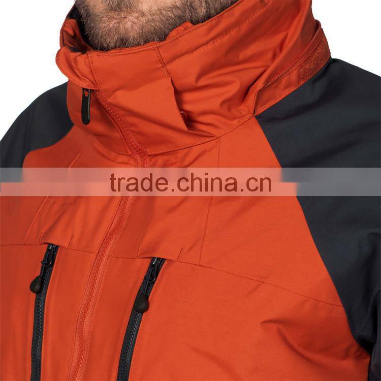 Men Weatherproof Jacket for Hiking in the Wind and Rain