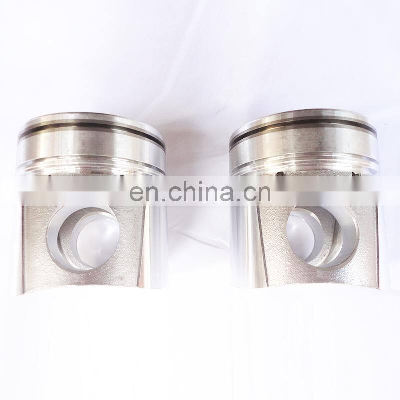 Engine Piston Kit 3928673