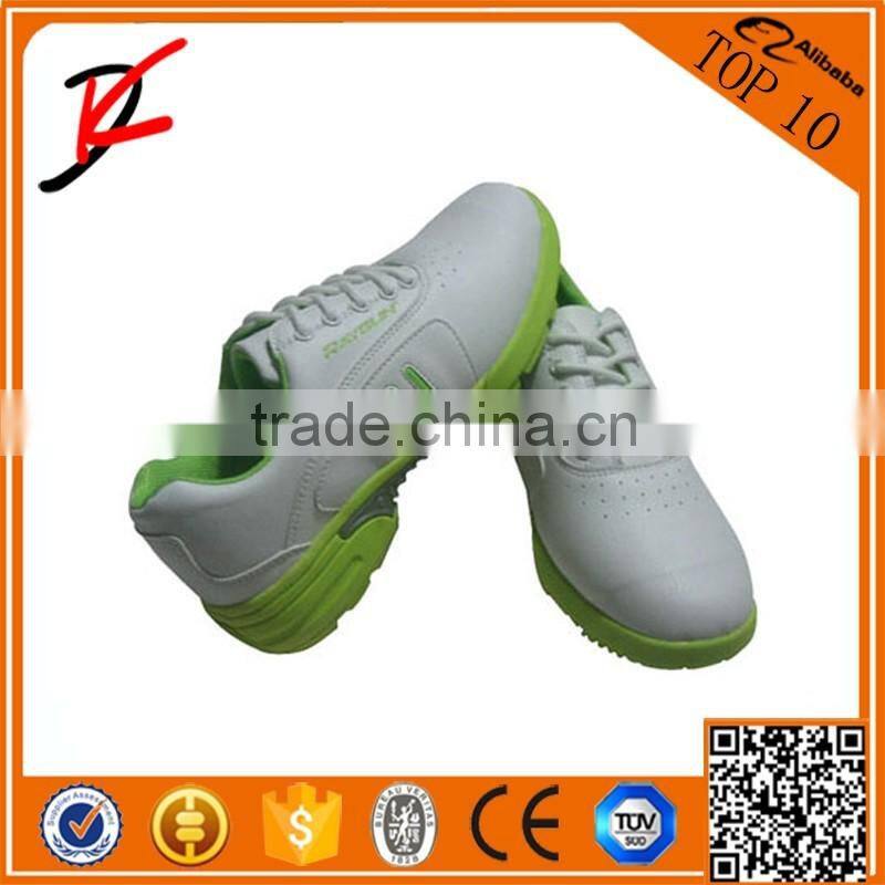 New Lightweight & Stable Elite Rubber Spikeless Men's Colorful Golf Shoes OEM/ODM