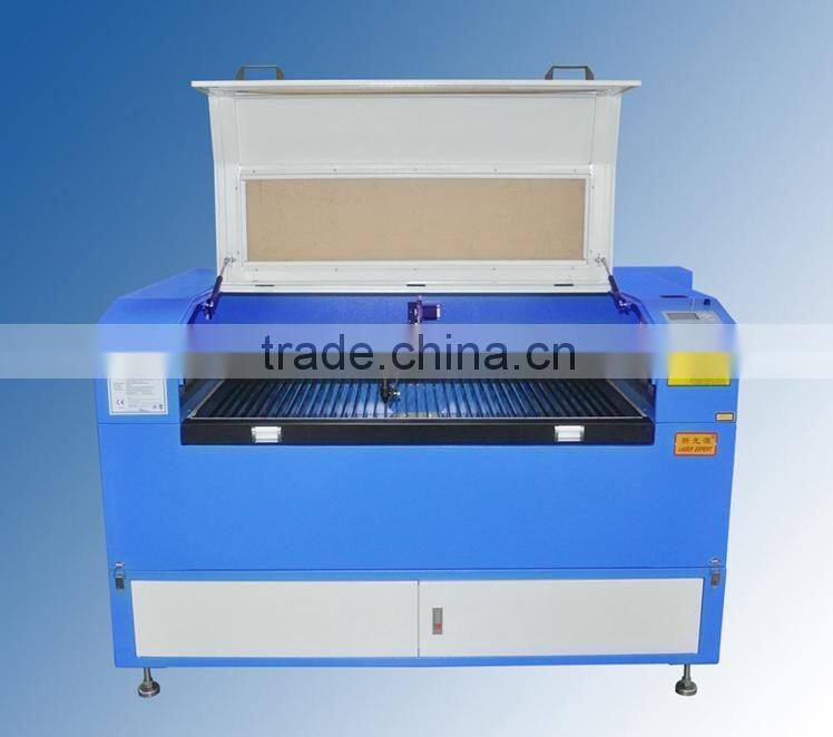 Cheap 80W Leather Label Jeans Wood advertising Gift Packaging CO2 laser engraving cutting machine Price