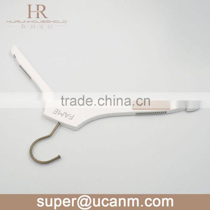 HR661IWP wooden suit hanger