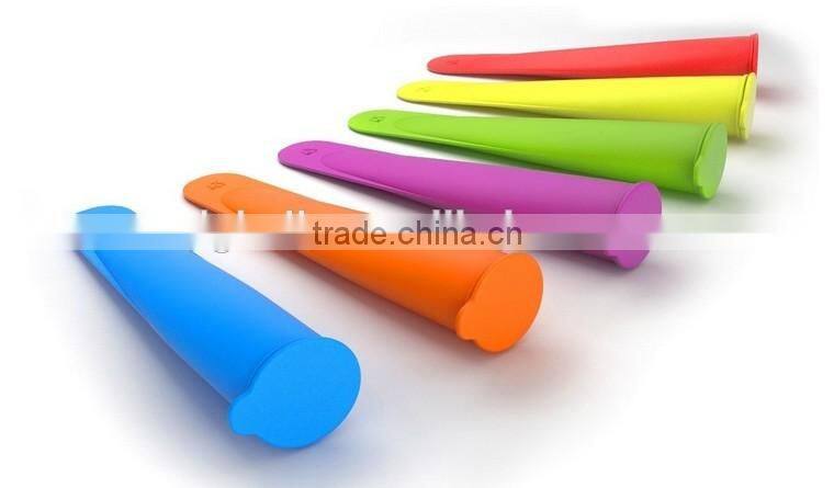 Silicone Vale Ice Pop Molds, Set of 4 Magic Rainbow Colors, Portable Pop Makers for Homemade