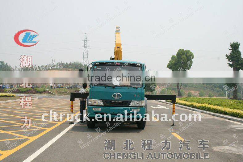 FAW cargo truck mounted 8T crane for sale