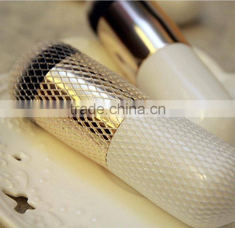 fashionable face brush makeup brush cosmetic tool