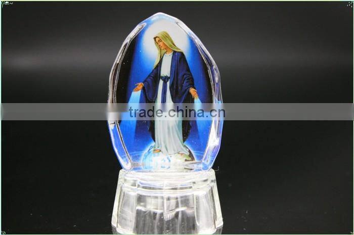 Pujiang Jingyage crystal iceberg personal souvenir gifts