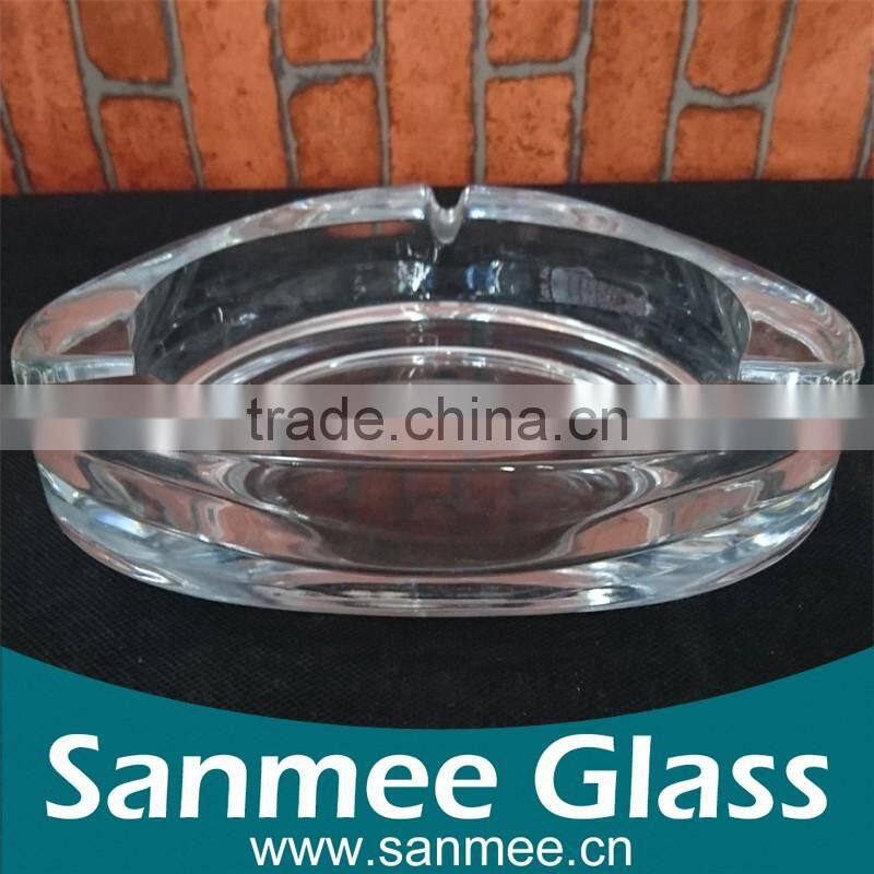Large Capacity Triangle Clear Custom Cigar Ashtray for Wholesale