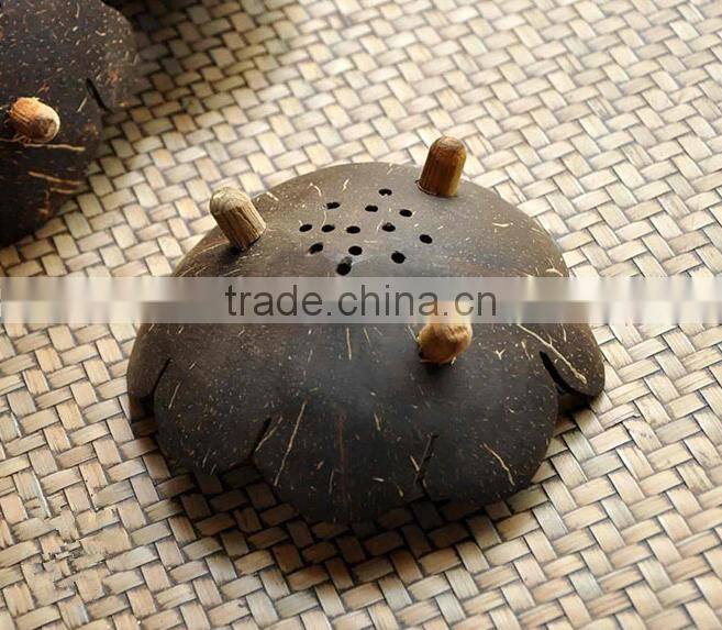 2017 ex-factory coconut shell saucer/little plate for wholesale