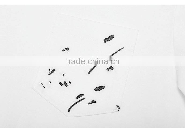 Customized white casual short sleeve emboridered t shirt for men