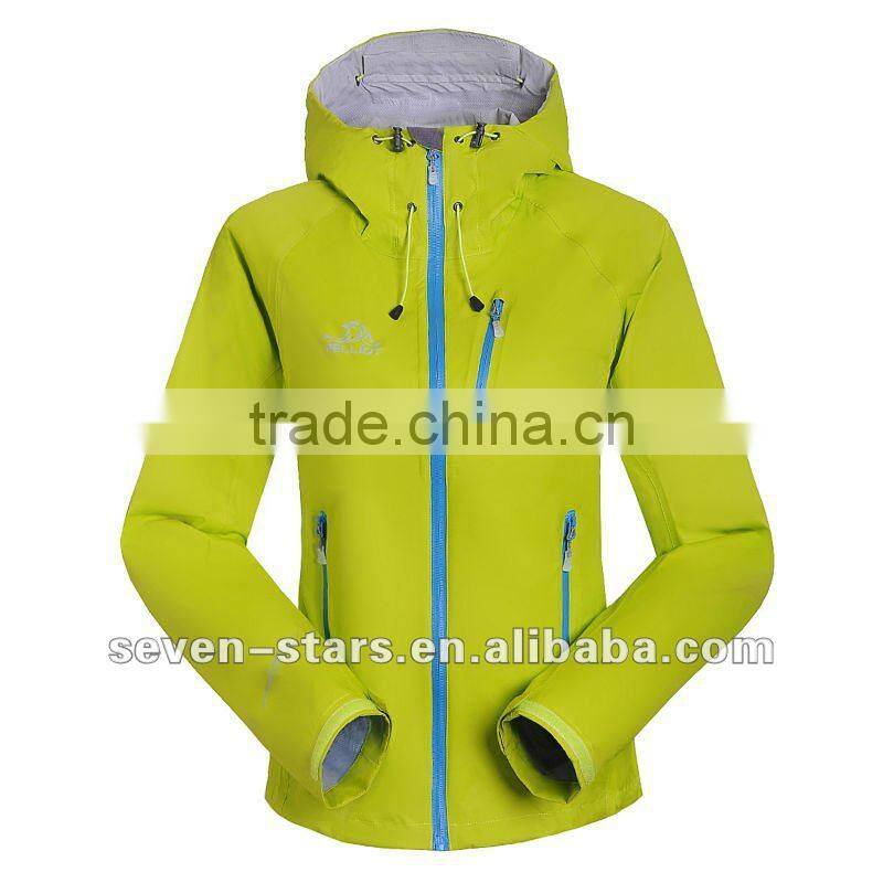 Lightweight women windbreaker
