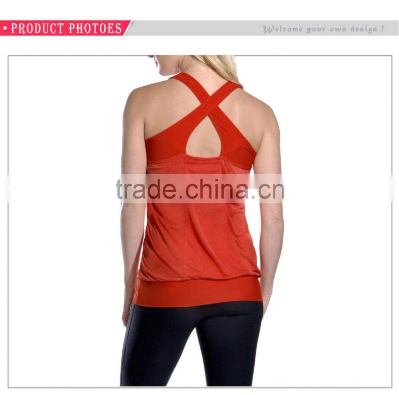 Double Layer Yoga Tank Top With A Loose And Breathable Mesh Overlay