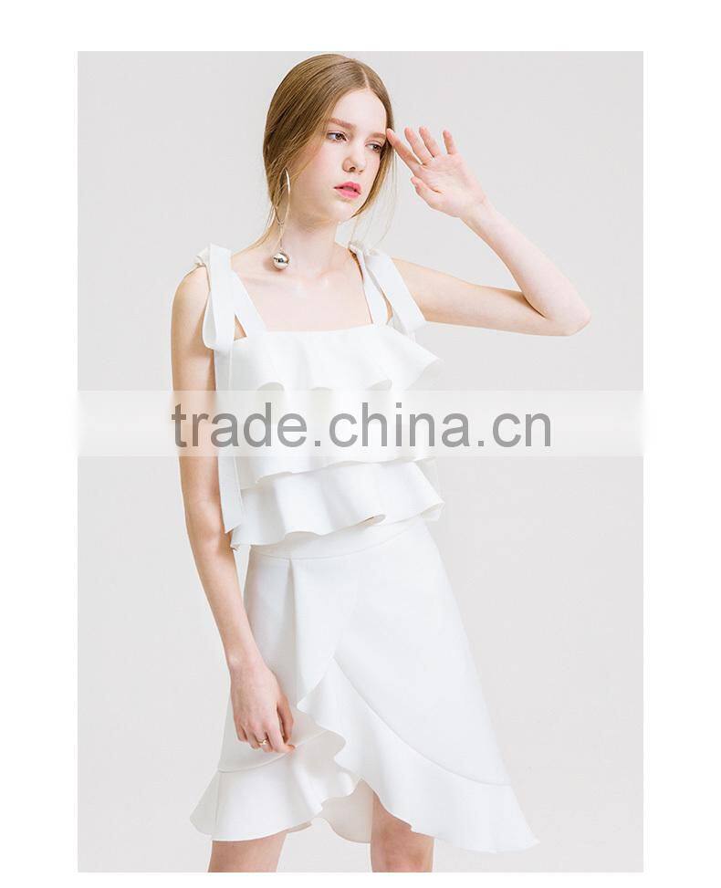 2017 summer new top Couture white strapless strap all-match thin coat fashion Blouse
