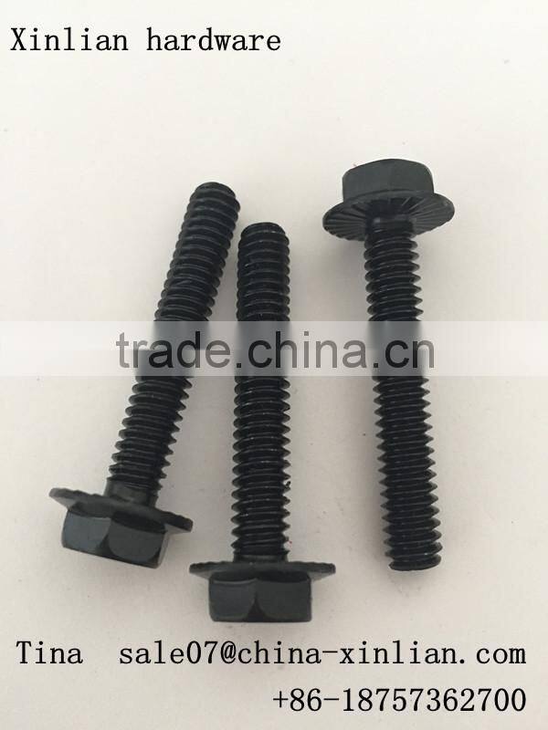 Knurled flange hex bolt