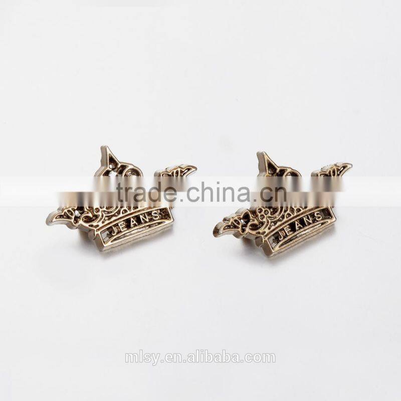 Miniature gold crown metal label for bags Brightness C1-80057