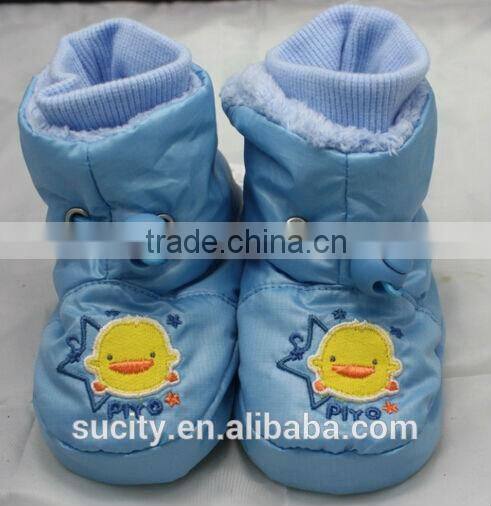 lovely high ankle balck sole baby canvas shoes