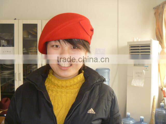 2014 best selling Wool felt fashion beret hat winter red felt ribbon