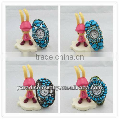 2013 New fashion peacock design alloy wide bangle watch for women-B32036