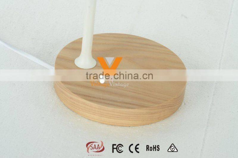 Manufacturer's Premium Wire Iron Table Lamp Wooden Base Desk Lamp Study Bedroom Standing Light