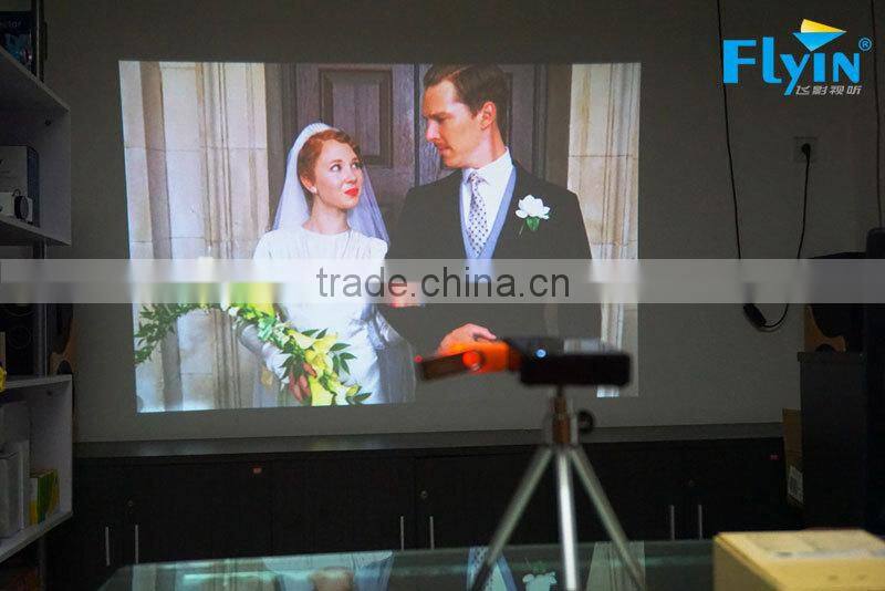 2015 New arrival ! Battery powered mini projector PL-S30 Led pico projector