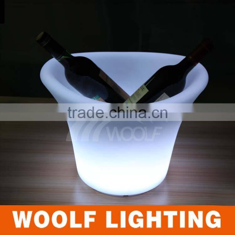 Indoor and outdoor IP65 waterproof level color changing plastic led flower pots light up pots lighting pot