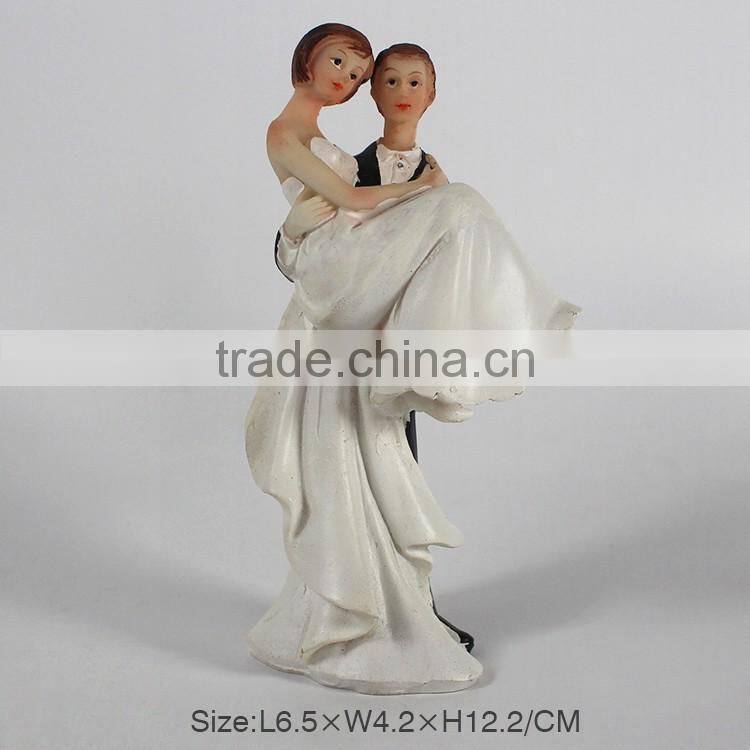 2016 decorate polyresin wedding figurine for wedding souvenir