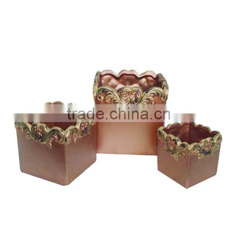 porcelain garden pot