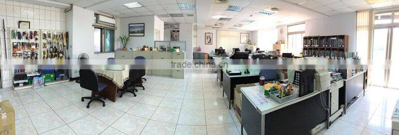 2000 count Auto Ranging 600V Digital Pocket Multimeter