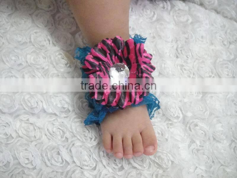 whlesale kids footwear, baby toe bloomers ,kids product