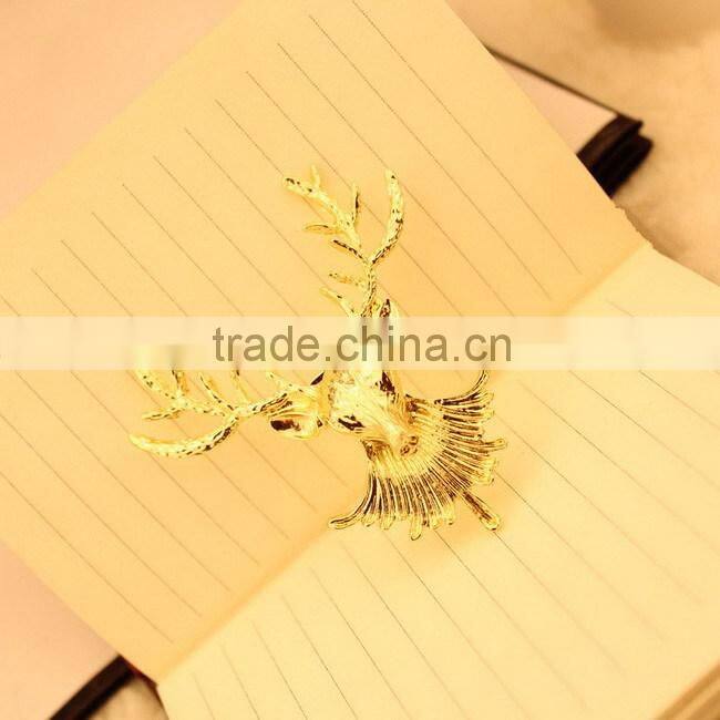 New design metal bronze elk head christmas brooch