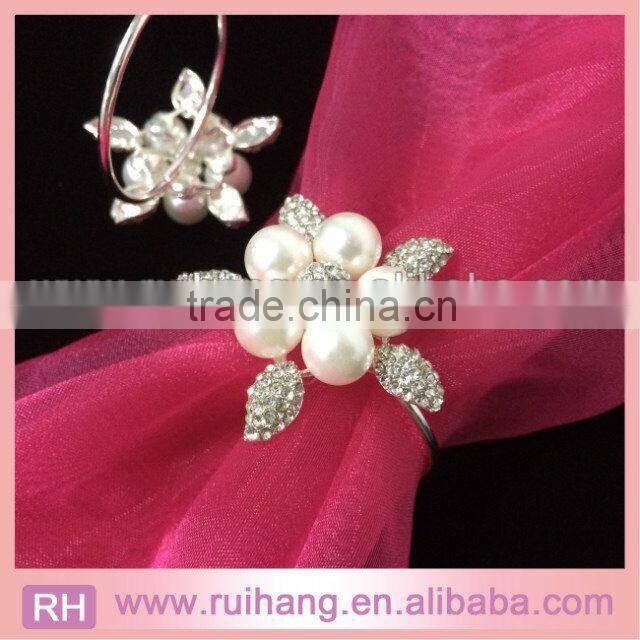 2015 new design wedding invitation brooch with ribbon pearl brooch