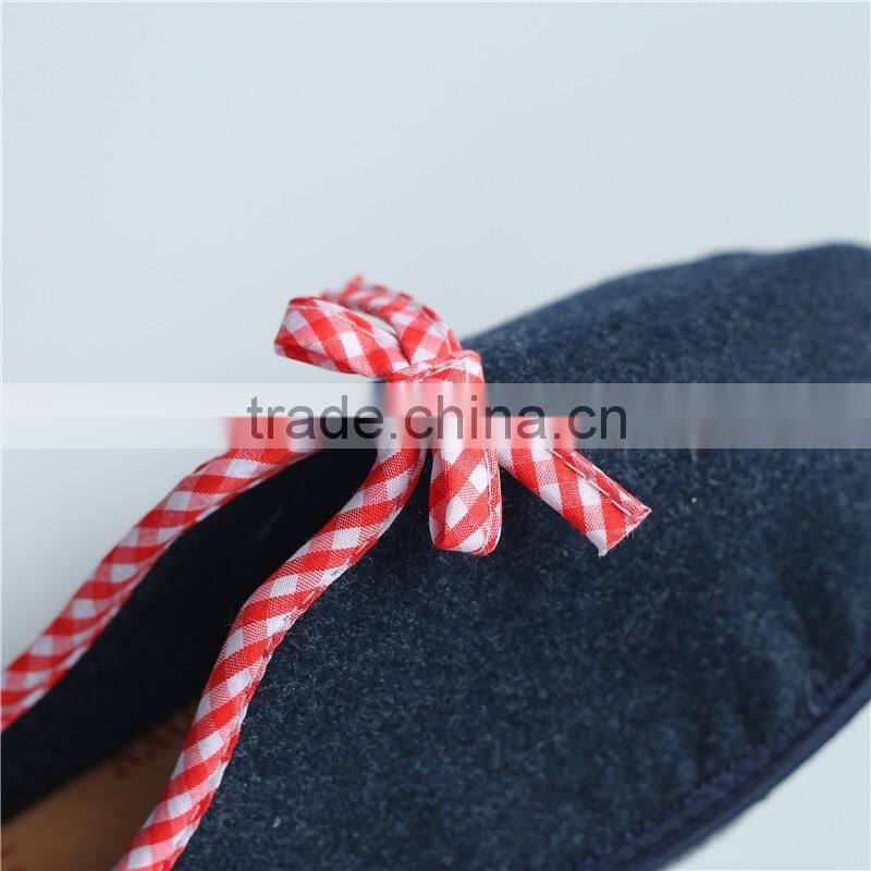 Felt slipper